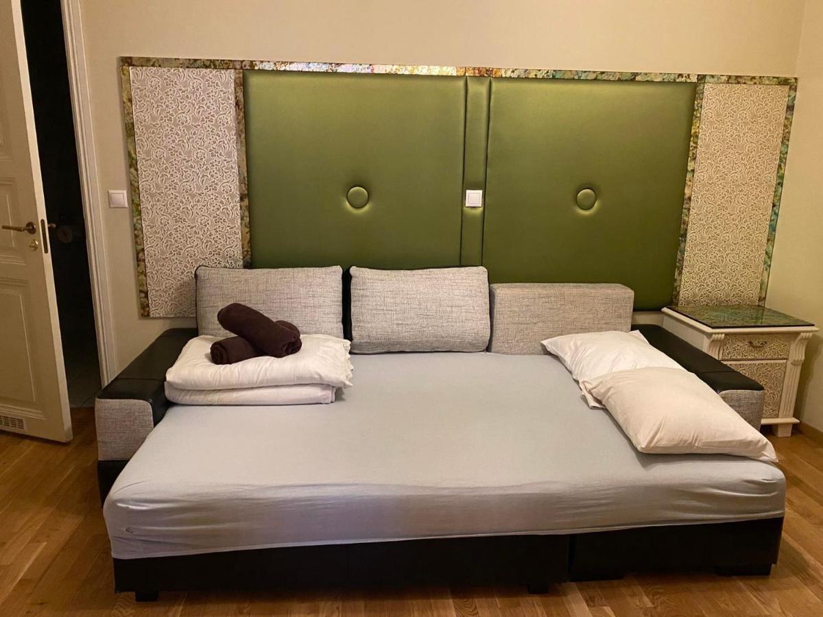 Aparthotel Rammstein Art Studio 3*